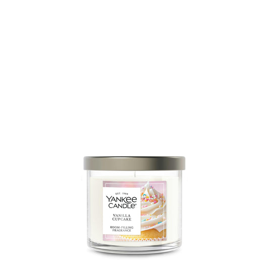 Vanilla Cupcake 5T7